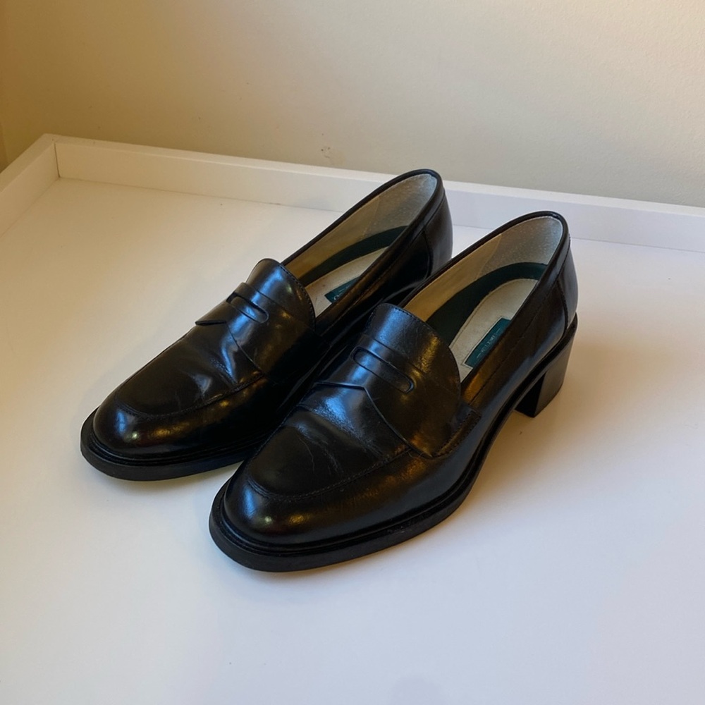 Vintage GHBass Women’s Black Leather Heeled Loafers Size 7.5